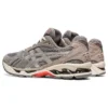 Gel-Kayano 14 “Kil Grisi Saf Gümüş”