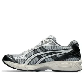 Gel-Kayano 14 “Siyah Buzul Grisi Gümüş”