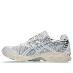 Gel-Nimbus 10.1 “Beyaz Saf Gümüş”