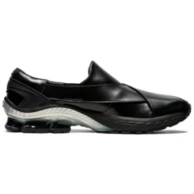 GmbH x GEL Chappal “Siyah”